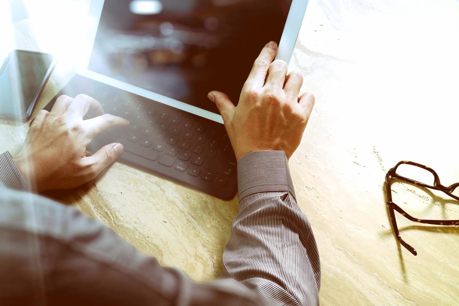 Strukturierte Lernmaterialien und Übersicht über Kursinhalte